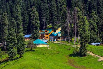 gulmarg srinagar kashmir india